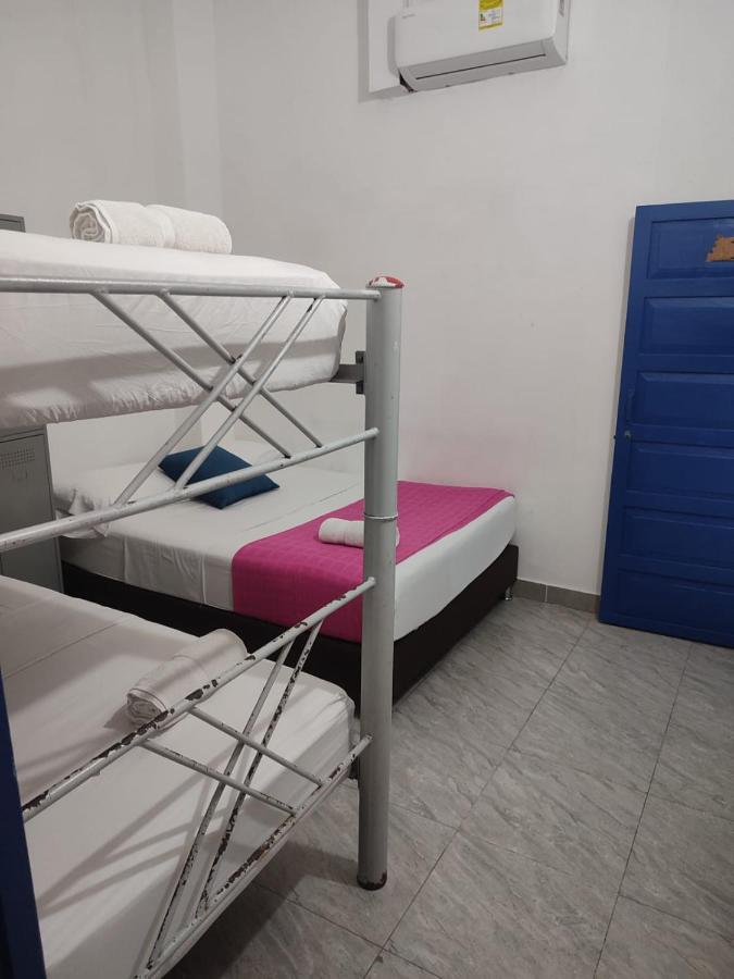 Hostal 1811 Cartagena Bagian luar foto