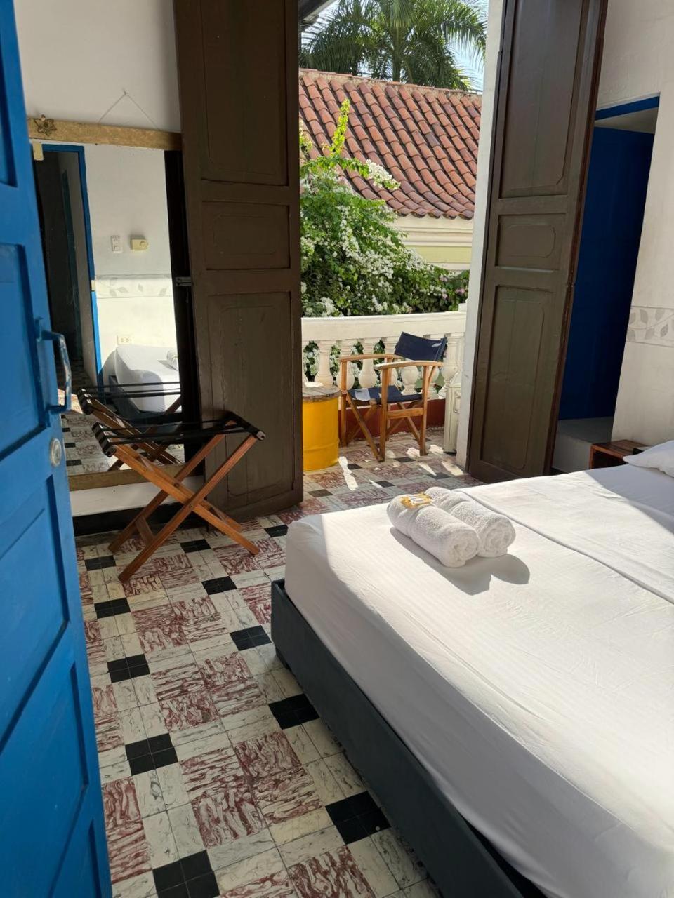 Hostal 1811 Cartagena Bagian luar foto