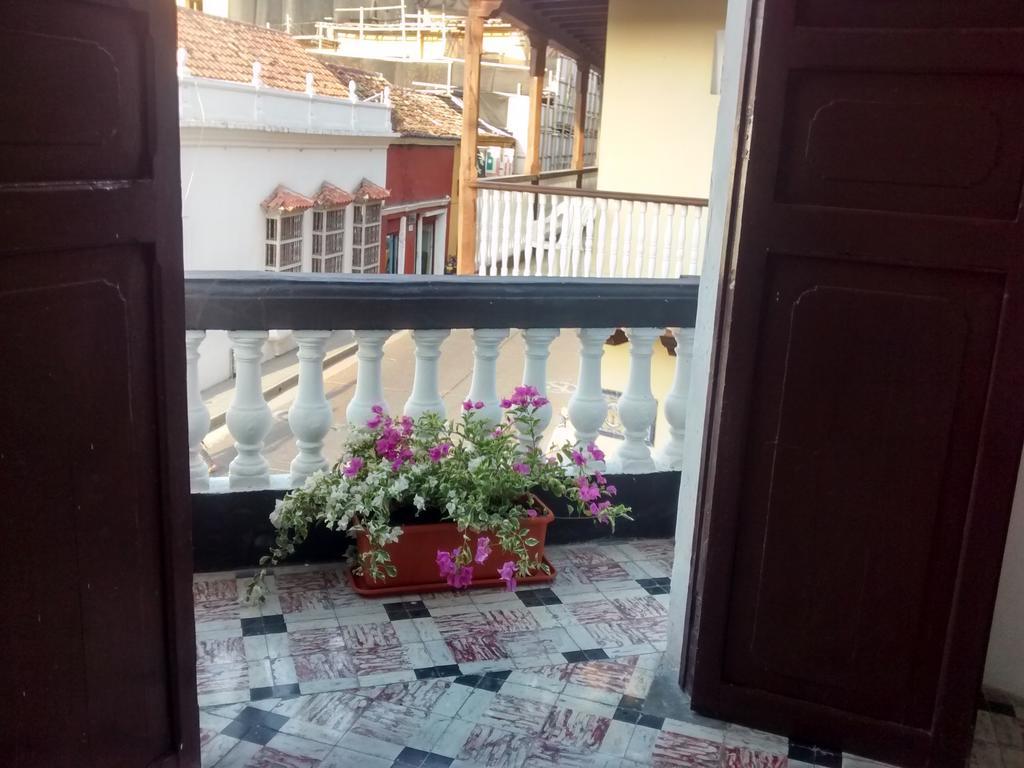 Hostal 1811 Cartagena Bagian luar foto